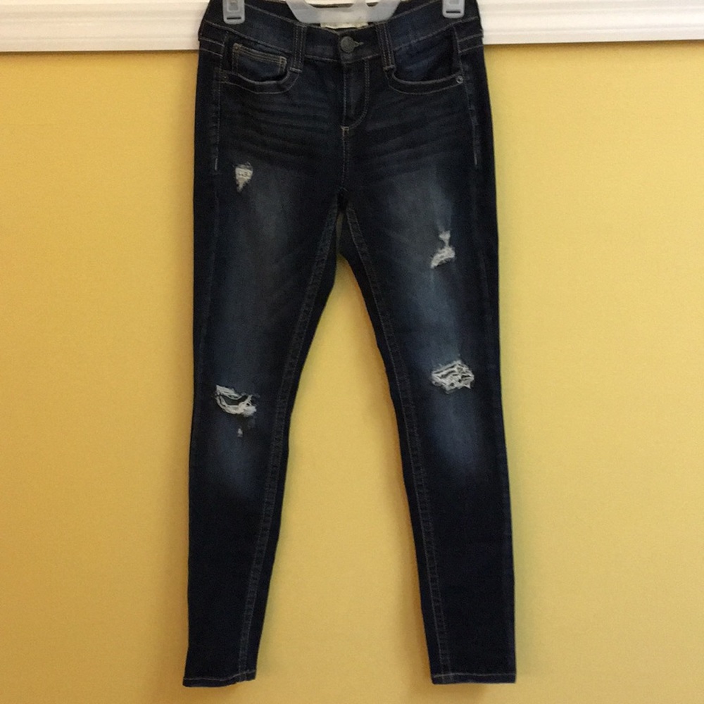 Mudd FLX skinny jeans, stretch.